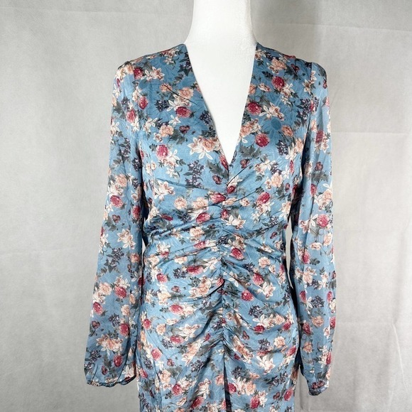 NSR Heidi Rouched Slit Front Floral Sky Midi Dress Size Large - Picture 6 of 12
